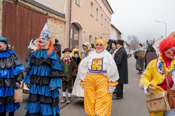 44 _Střední_.jpg