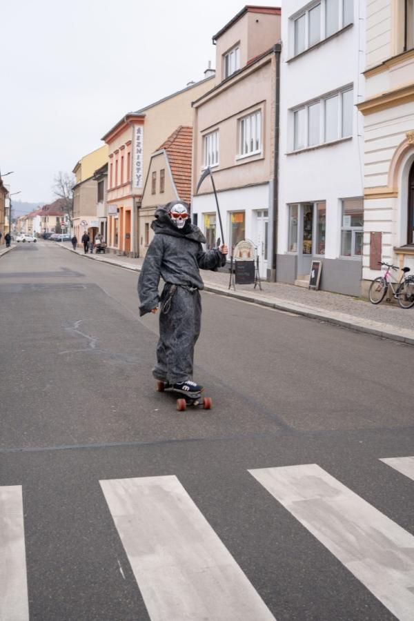 90 _Střední_.jpg